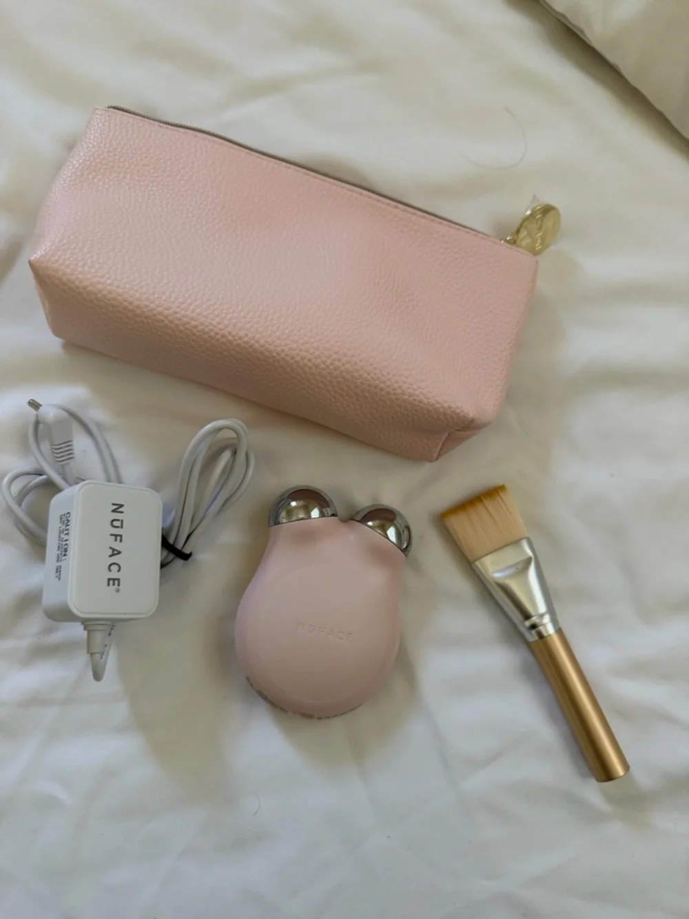 NuFACE MINI+ Starter Kit in Pink and White with Silver Accents